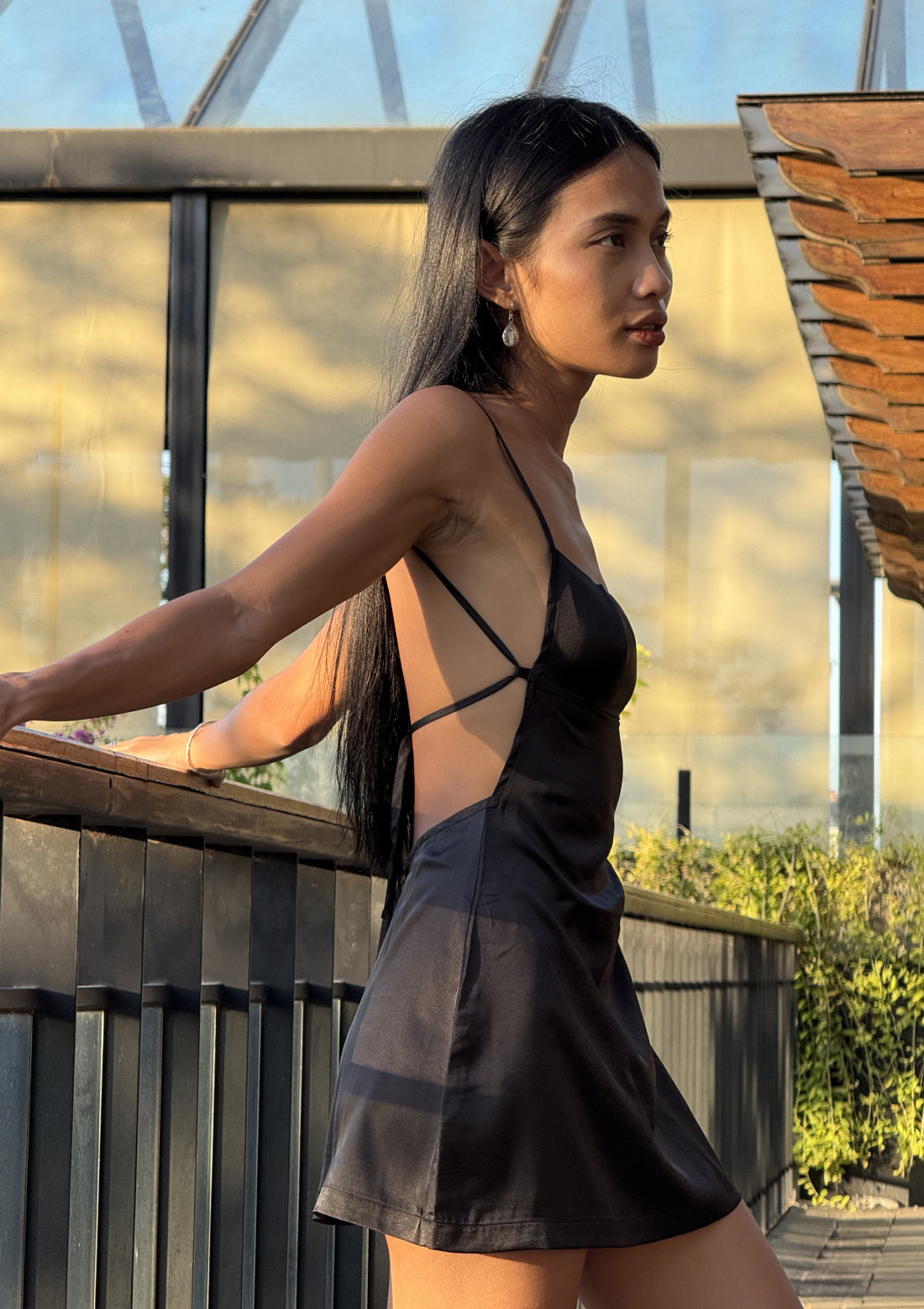 Gaun Mini Selene — Midnight