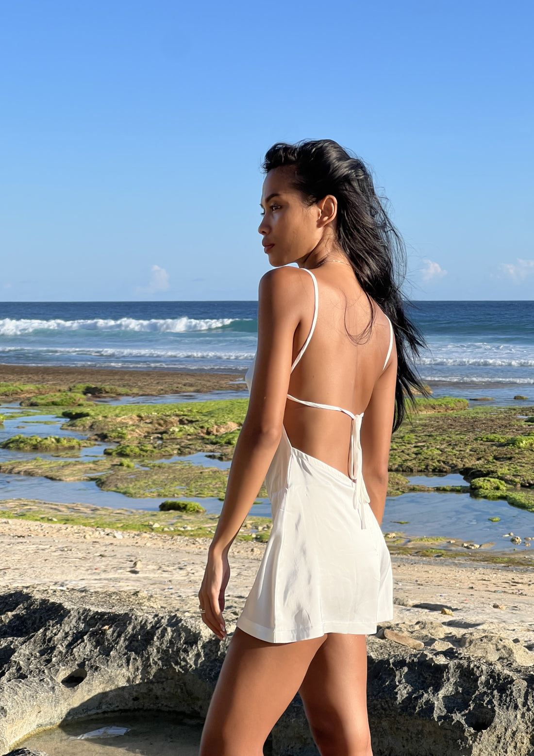 Gaun Mini Selene — Off-White