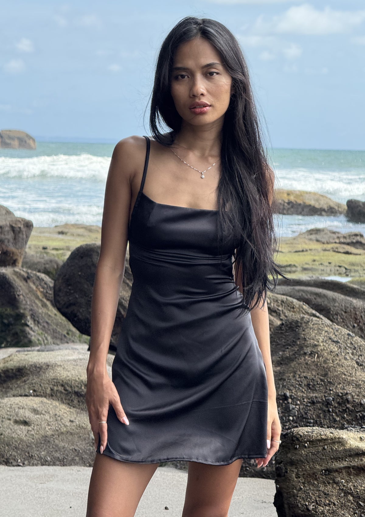 Gaun Selene — Midnight